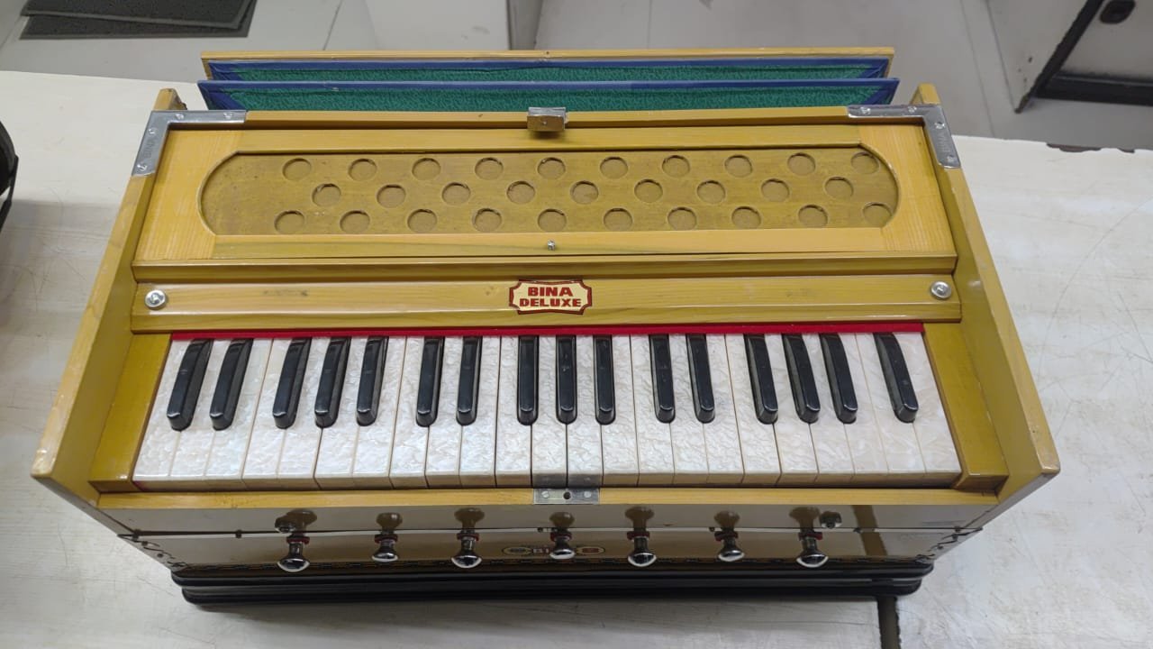 Harmonium 3.1/4 Oct Double Reed